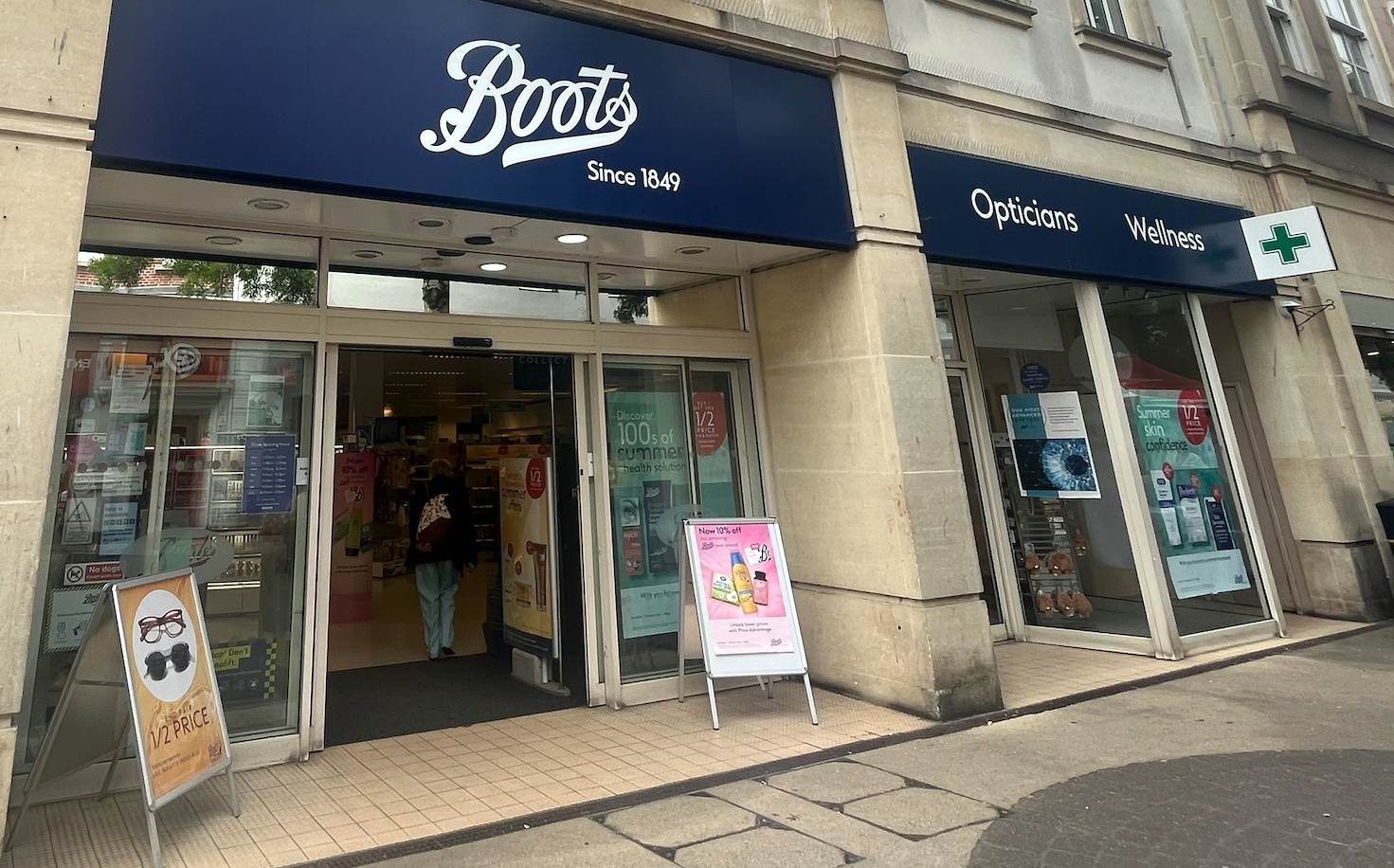 Boots newton sales